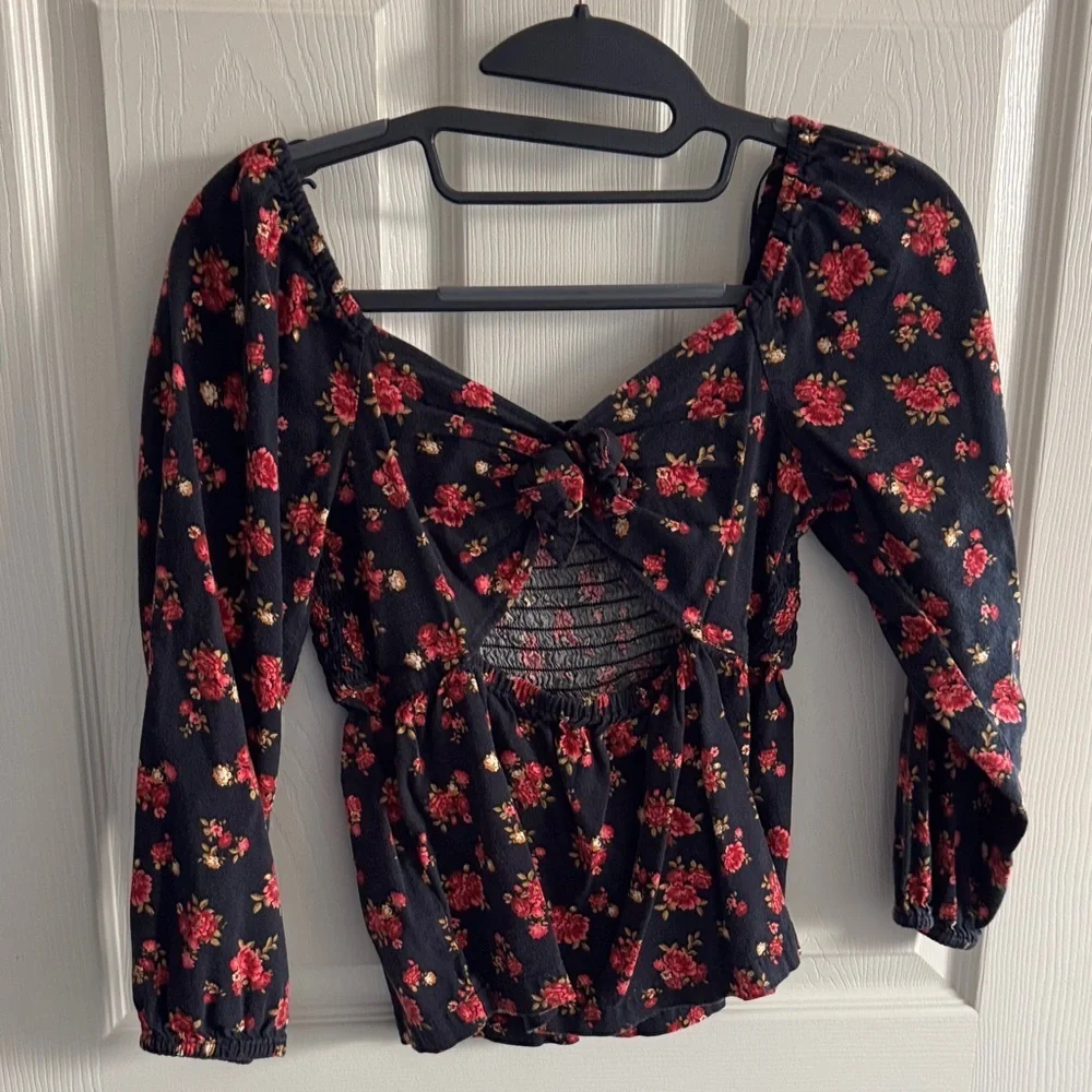 Old Navy Black and Pink Floral Blouse